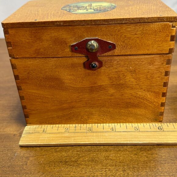 Vintage Woodpecker WoodWare Wood Box Hand Painted in Japan 6x4x5 Wooden - Picture 12 of 14